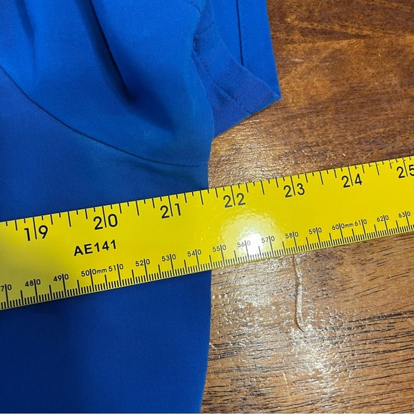 Figs Technical Collection Royal Blue Scrub Top size large PO# 2444 - Picture 5 of 8